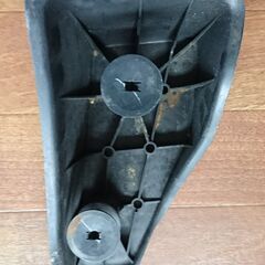 ハイエースバン 100系 テールランプ、ヒューズボックスカバー、フットレストのセットの画像