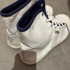 スニーカー　KEEN キーン　27.5 新品未使用　ハイカット　ホワイトの画像