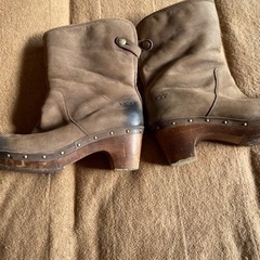 UGG 5センチヒールムートンブーツの画像