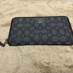 COACH 長財布　ファスナー