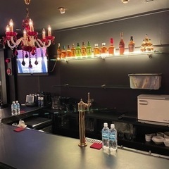 お店のお掃除、オープン準備の画像