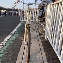 【 中古自転車】26インチ  (クリーム色)