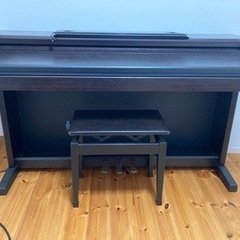 電子ピアノの画像