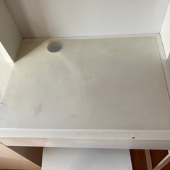 IKEA勉強机の画像
