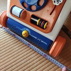 ミッフィー歩行器の画像
