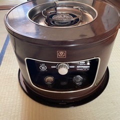 99年制　★トヨトミ　煮炊き　丸型　ストーブ決まりました