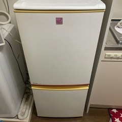 【取引成立】冷蔵庫　冷蔵137L 冷凍46L 1人暮らし向け