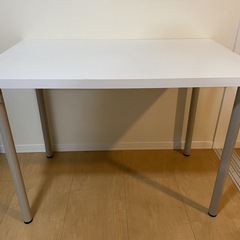  IKEA イケア テーブル LINNMON ダイニングテーブル　脚はグレーの画像