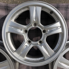 中古アルミホイール　キーラー　ジムニーにどうぞ