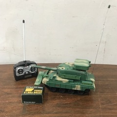 取引場所　南観音　V2203-260 ラジコン戦車　bb弾発射可能