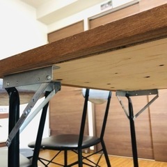 ヘリンボーン折り畳みダイニングテーブル+チェア2脚の画像