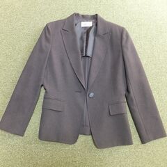 女性用スーツ　7AR