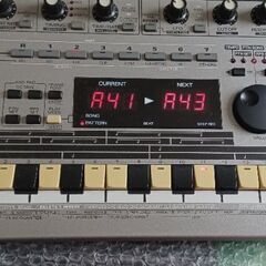 Roland MC 303 3台