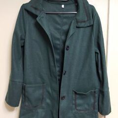 薄手コート。上着。Mサイズ。深緑。未使用。の画像