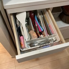 食器棚の画像