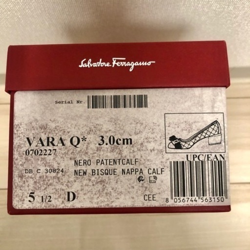 ◎お値下げしました40,000円→35,000円【フェラガモ 】ヴァラ(23.0cm)