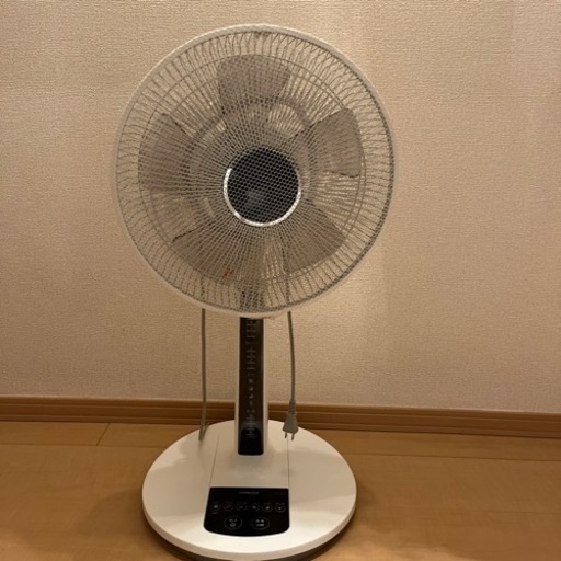 HITACHI 扇風機　HEF-100M