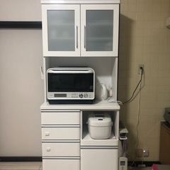 食器棚　無料