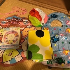 すみっコぐらし浮き輪　ビーチボール　浮きボート　アルミシート