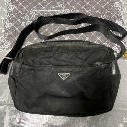 PRADA ショルダーバック