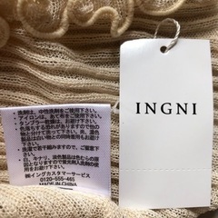 イング　INGNI  春　ニット　透け感の画像