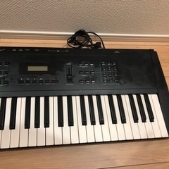 ヤマハ　MIIDIキーボード　SY55の画像