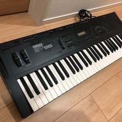 ヤマハ　MIIDIキーボード　SY55