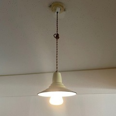 ペンダントライトの画像