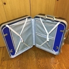 【取引中】90Lキャリーケース／千円の画像