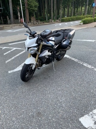 ストリートトリプル85 2014年式