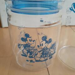 💓Disney💓ガラスポット二個セットの画像