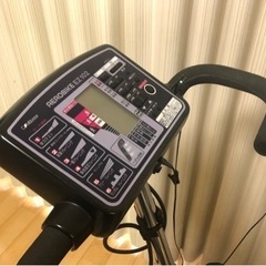 コンビの電子制御式エアロバイクの画像