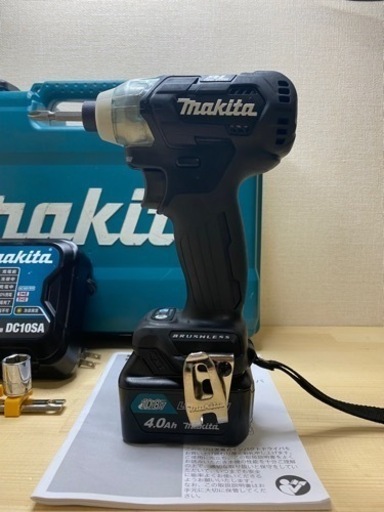 中古 マキタ　TD111D  充電式 インパクトドライバ　セット
