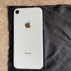 iPhone8 ［中古] 90%バッテリー