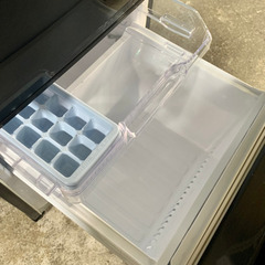 札幌市内配送無料 17年製 三菱 146L 2ドア冷凍冷蔵庫 MR-P15C-