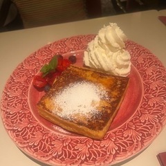 本日11日　カフェ行けるかた居らっしゃいますか❓