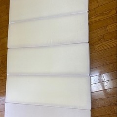 マットレス　折りたたみ　ニトリの画像