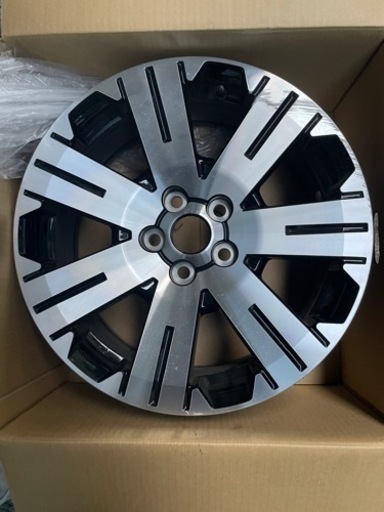 デリカD5 純正アルミホイール 18インチ　1本 3本出品中　低走行　一部傷あり