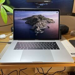 【早いもの勝ち】MacBook Pro(2016) 15.4インチのUSキーボード モデル