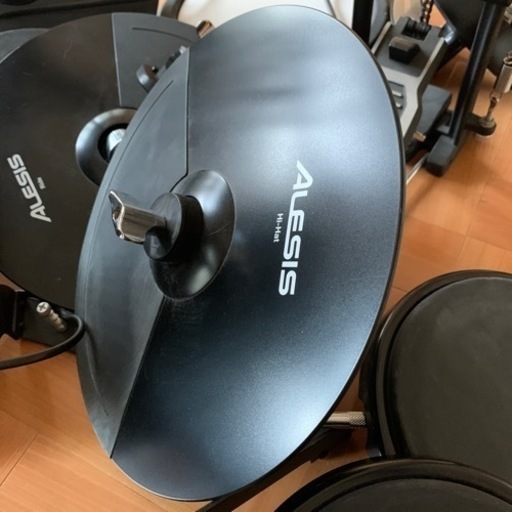 最終値下げ　電子ドラムALESIS 半年程使用　動作未確認