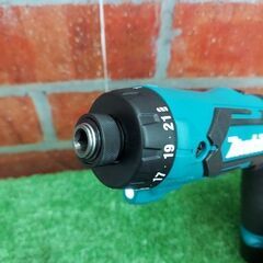マキタ makita DF012DSHX 充電式ペンインパクトドライバー【リライズ野田愛宕店】【店頭取引限定】【未使用】【管理番号：ITK8XFKVG576】の画像