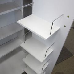 ブックシェルフ 幅90㎝ 本棚 ホワイト 高さ93×奥行35㎝ 扉付き 白 収納棚 3枚扉 札幌 北20条店の画像