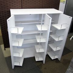 ブックシェルフ 幅90㎝ 本棚 ホワイト 高さ93×奥行35㎝ 扉付き 白 収納棚 3枚扉 札幌 北20条店の画像