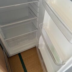 [305]SHARP 2017年製　冷蔵庫の画像