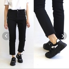 厚底 ダッドスニーカーの画像