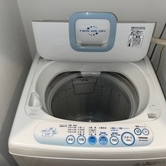 【格安】洗濯機 東芝 AW-42SJ(W) 2011年購入