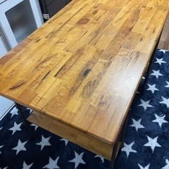 アイアン ダイニングテーブルの画像