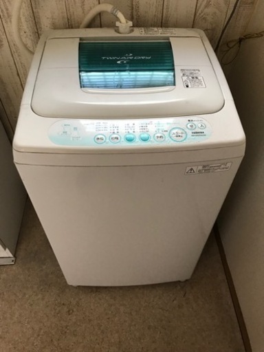 古い洗濯機