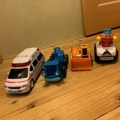 【お値下げしました】大きな働く車　3台　ホイールローダー　クレー...