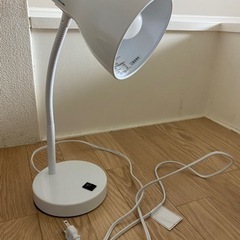 ニトリ　テーブルランプ/電気スタンド